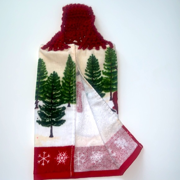 Hand Crafted Snowmen Crochet Top Hanging Kitchen Dish or Bathroom Hand Towel - Picture 5 of 6